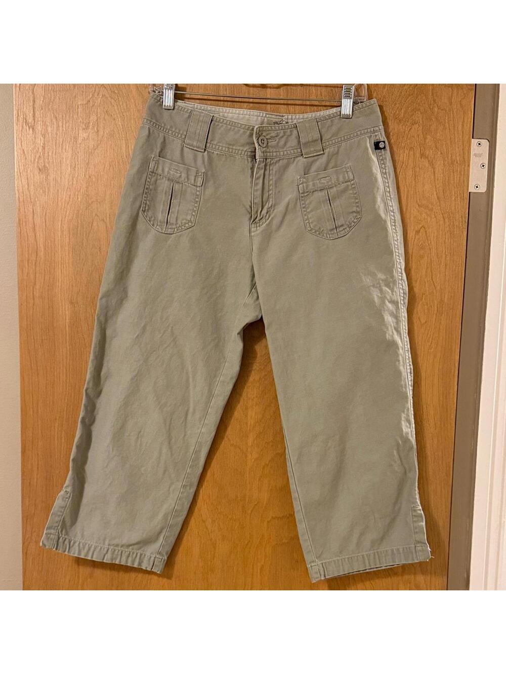 The North Face A5 Series Khaki Capri Cropped Pants Women's Size 8